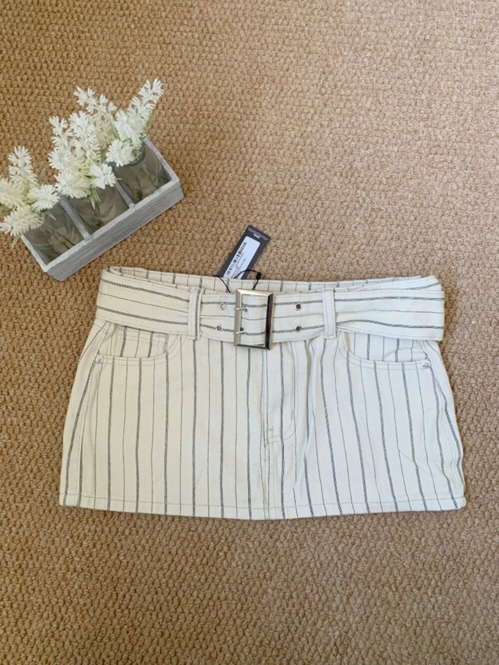 PrettyLittleThing Cream Pinstripe Belted Low Rise Mini Skirt 0